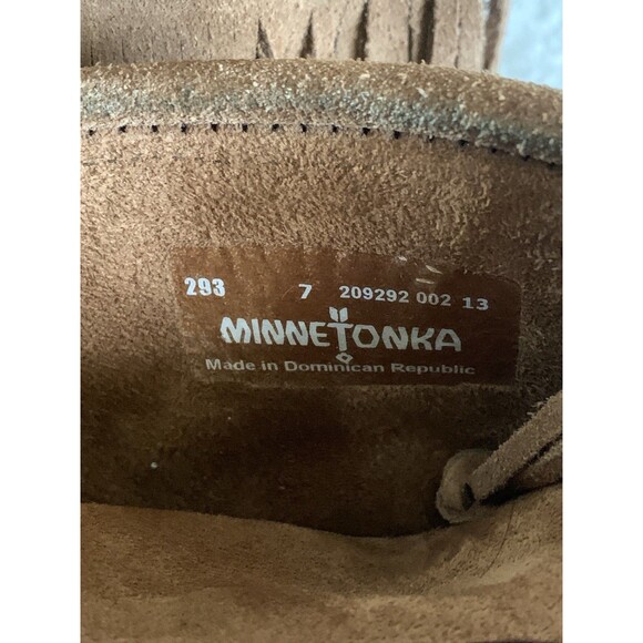 MINNETONKA Moccasins Ankle High Top Fringe Boots Brown Suede Size 7 Back Zip - Picture 5 of 11